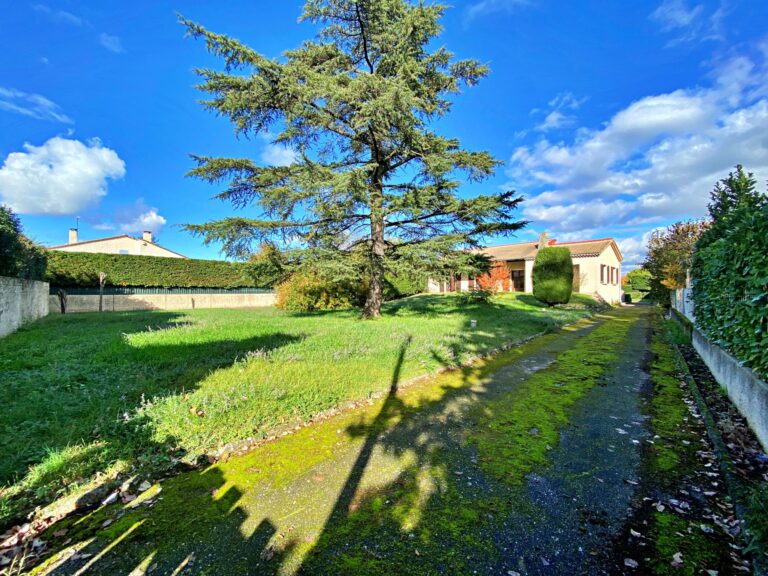 Villa 115 m² 4 chambres avec grand terrain